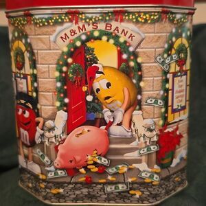 M&M Brand Christmas Village‎ series Bank #17 Collectible Tin